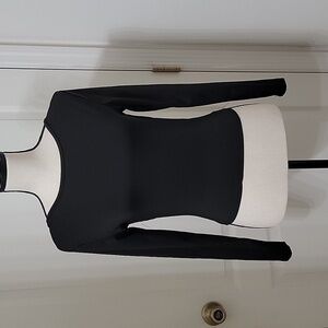 Classic Black Long-Sleeve Women’s Top